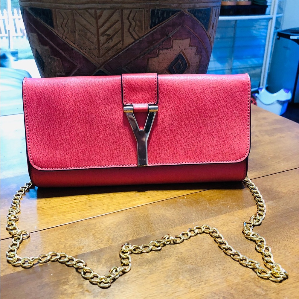 Clutch bag